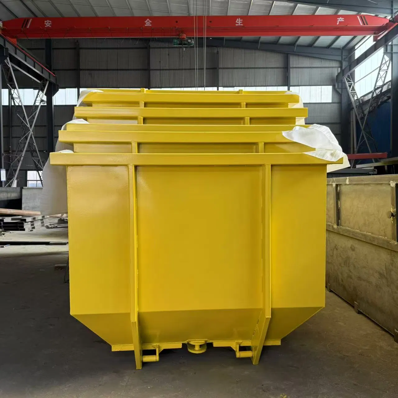 Roll-off Hook Lift Dumpsters for Sale